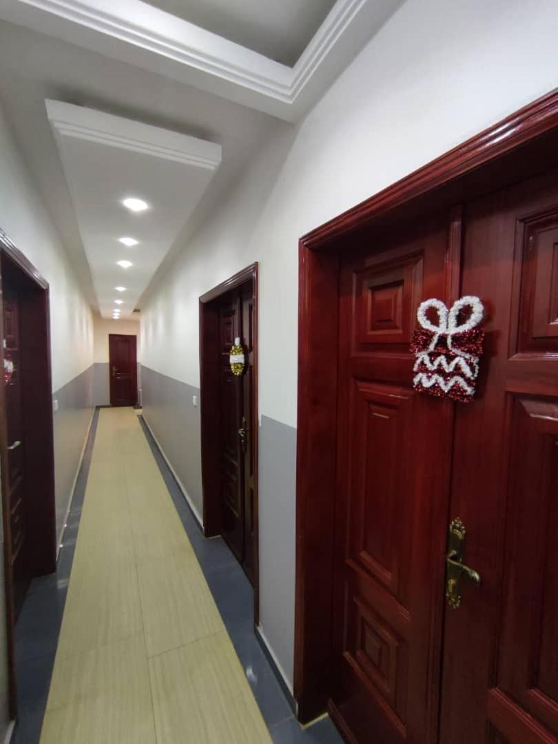 Hotel Appart B4U - Etoudi Yaoundé Buitenkant foto