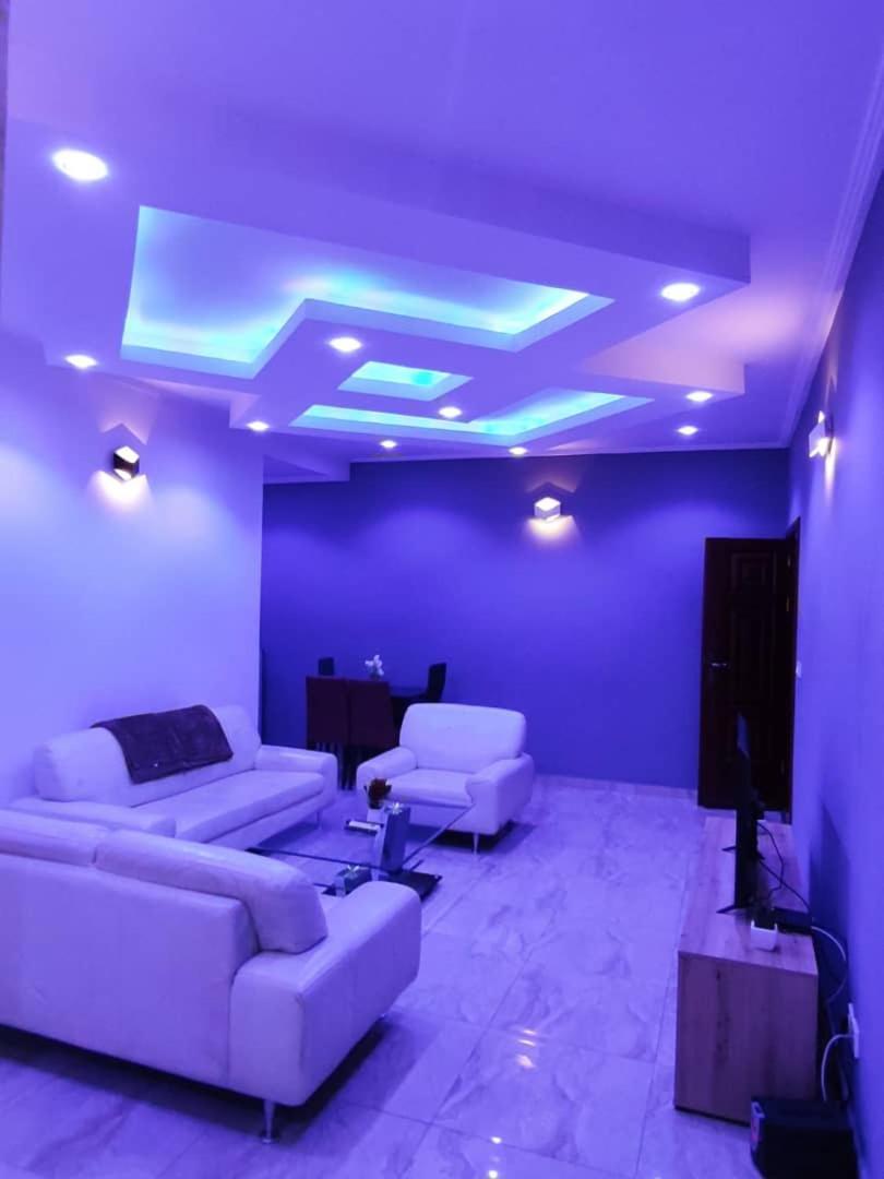 Hotel Appart B4U - Etoudi Yaoundé Buitenkant foto
